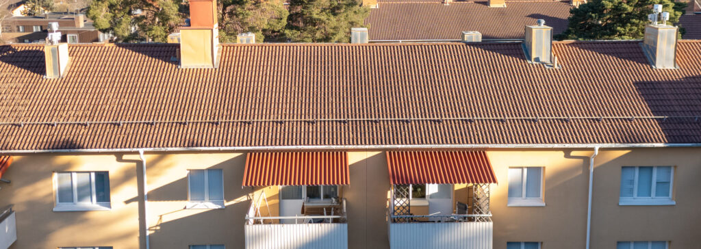 Fastighet i Norrtälje efter takvård